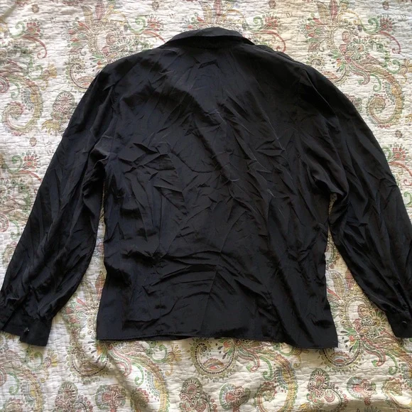 Vintage balloon sleeve blouse with shoulder pads and tiered pleats on shoulders - Picture 5 of 8